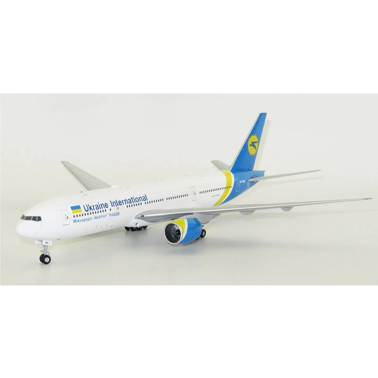1/200 Ukraine Inl ALB777200ER URGOA