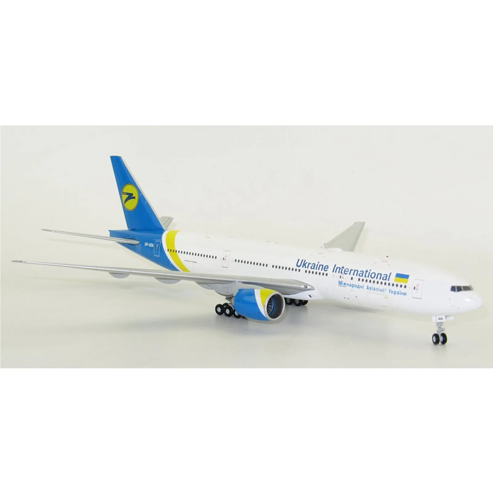 1/200 Ukraine Inl ALB777200ER URGOA