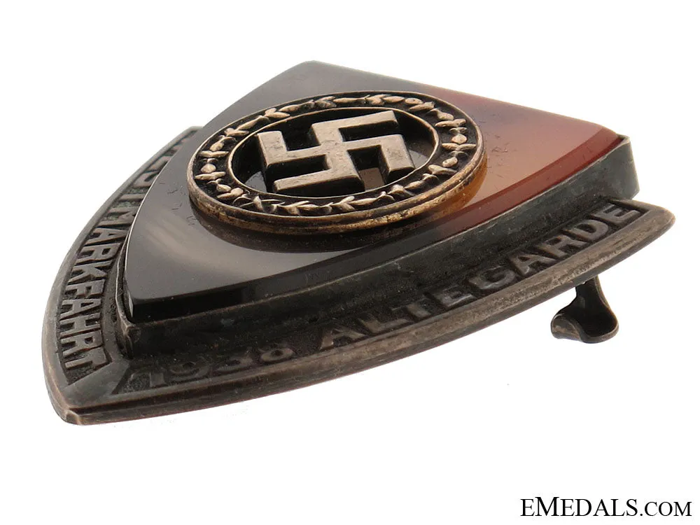1938 Altegarde Badge