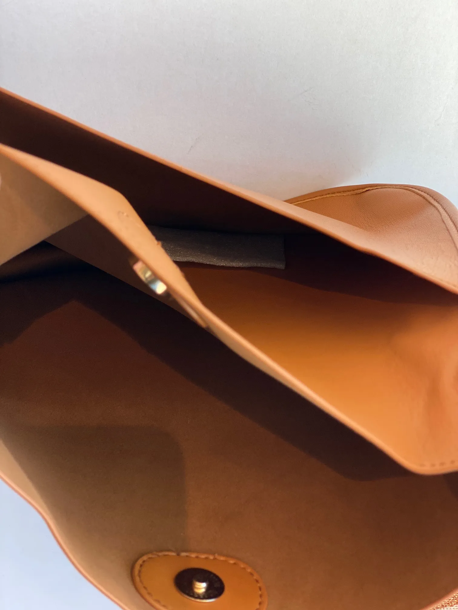 Ahdorned Large Messenger bag