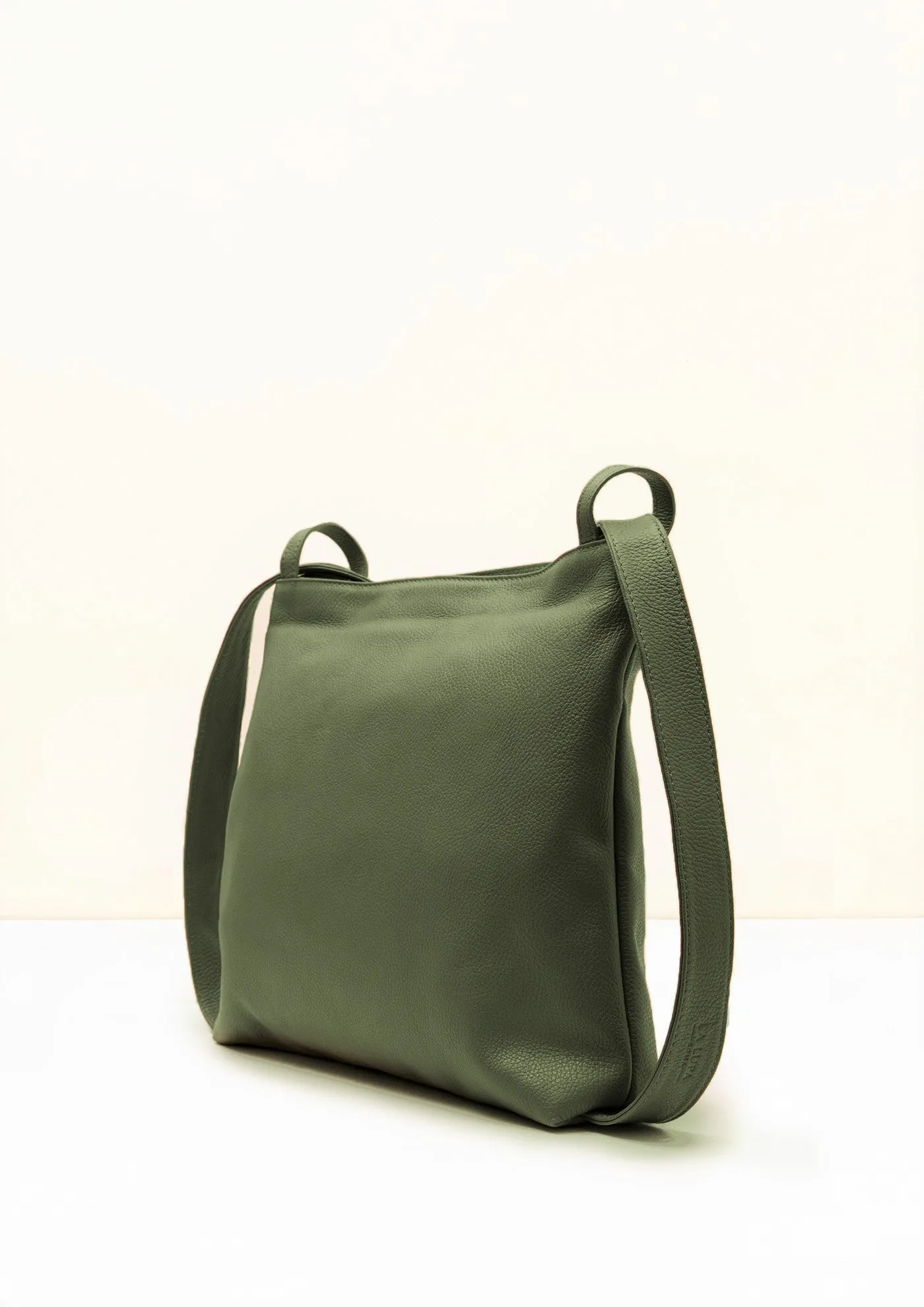 Bella 2-In-1 Backpack Tote Olive