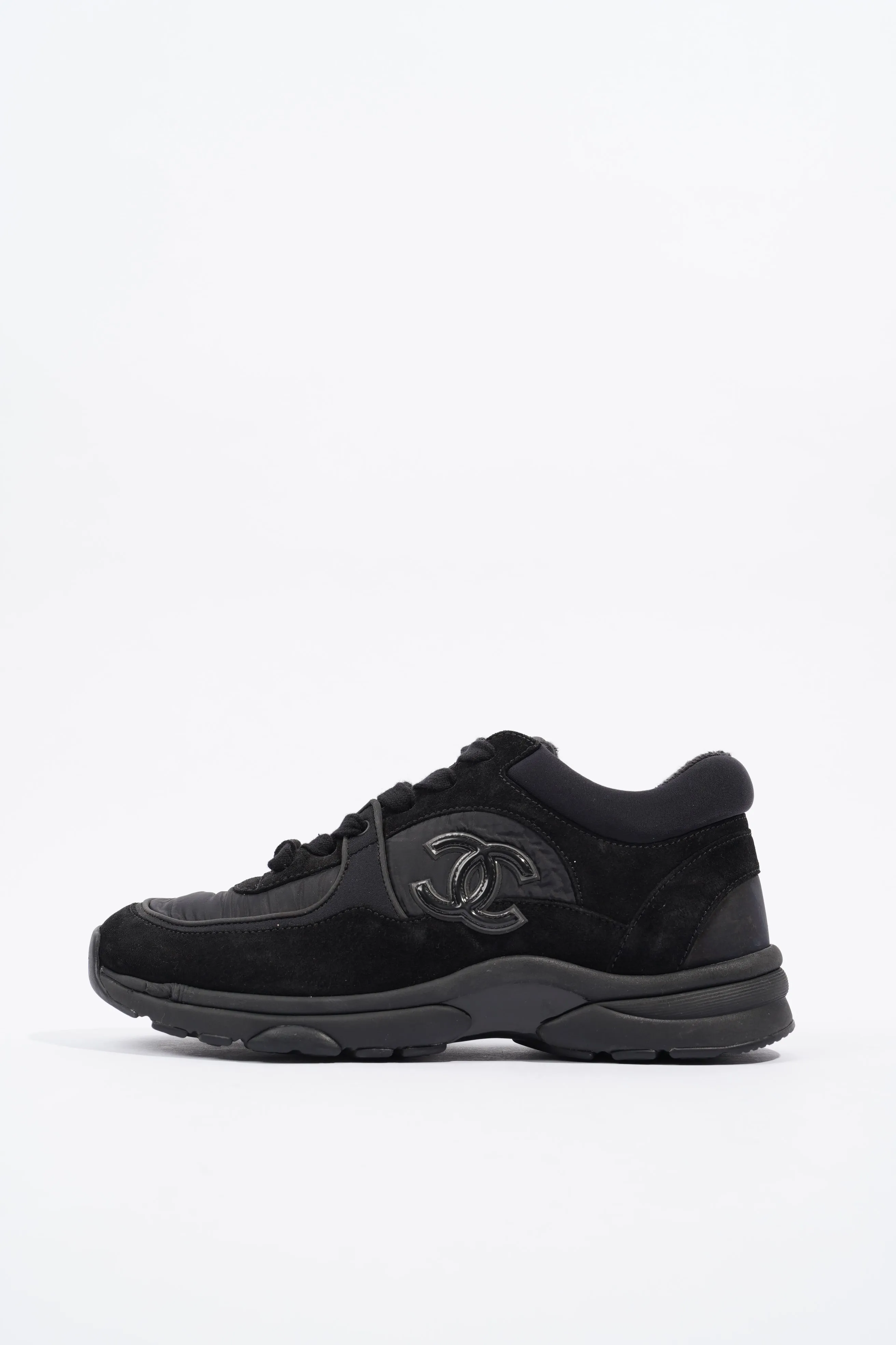 Chanel CC Runner Black Canvas EU 37 UK 4