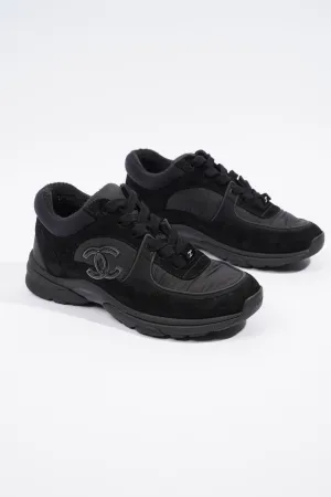 Chanel CC Runner Black Canvas EU 37 UK 4
