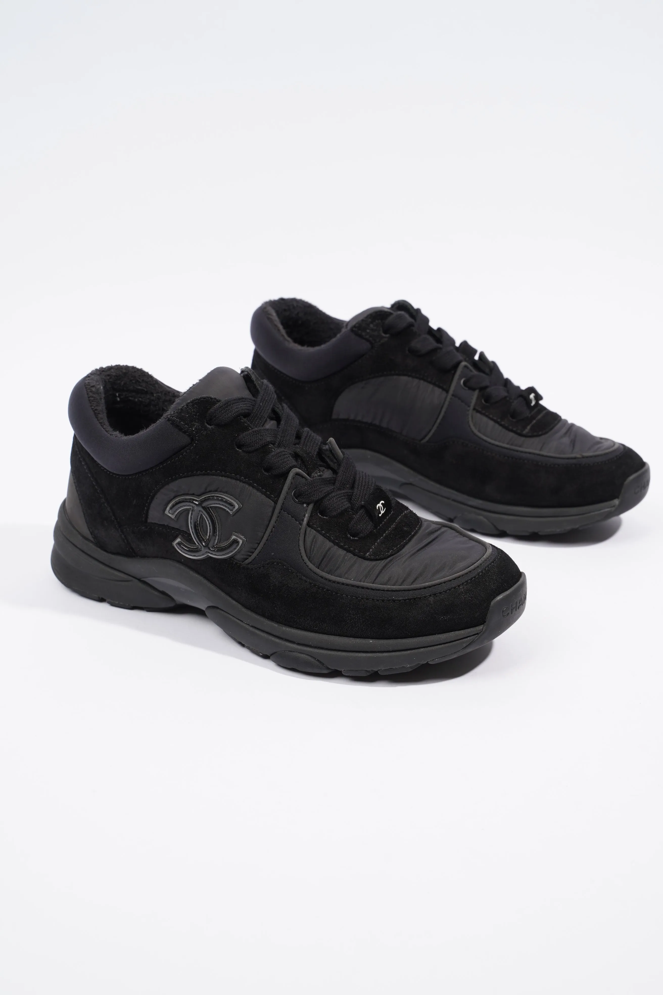 Chanel CC Runner Black Canvas EU 37 UK 4