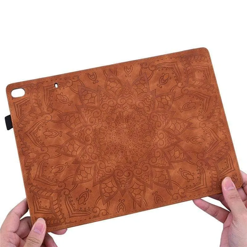 iPad Air 5 2022 Classic Flower Leather Cover