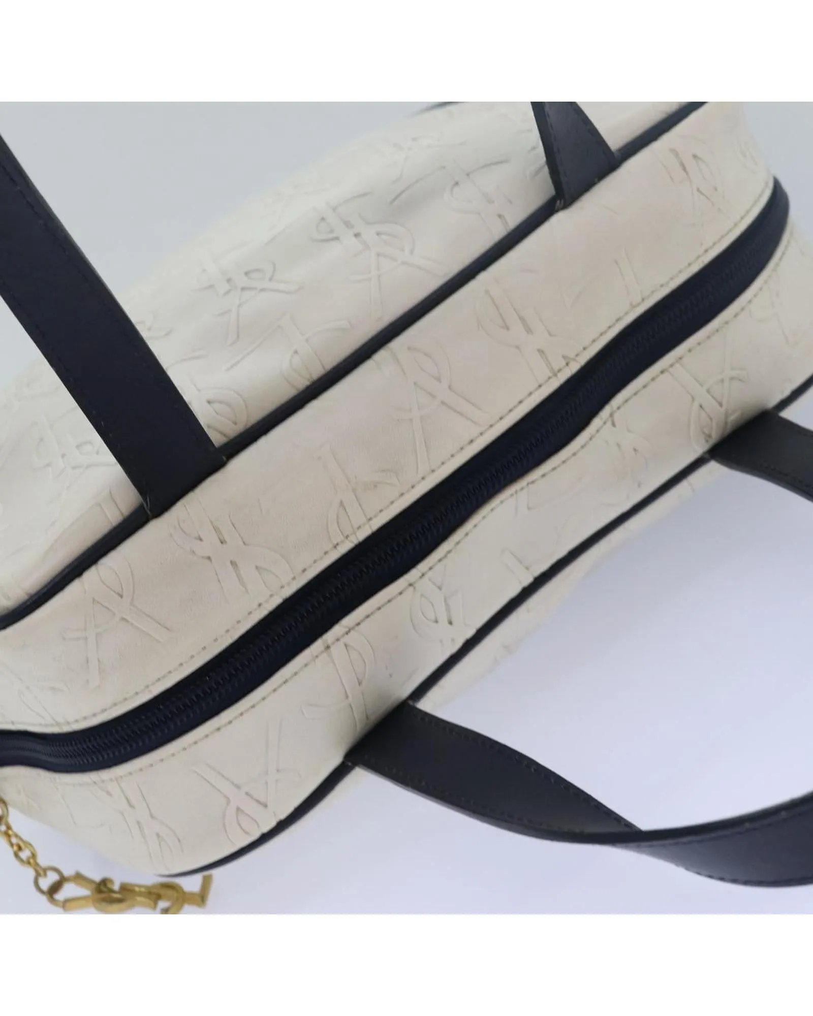 Leather Hand Bag with Authentic Detailing