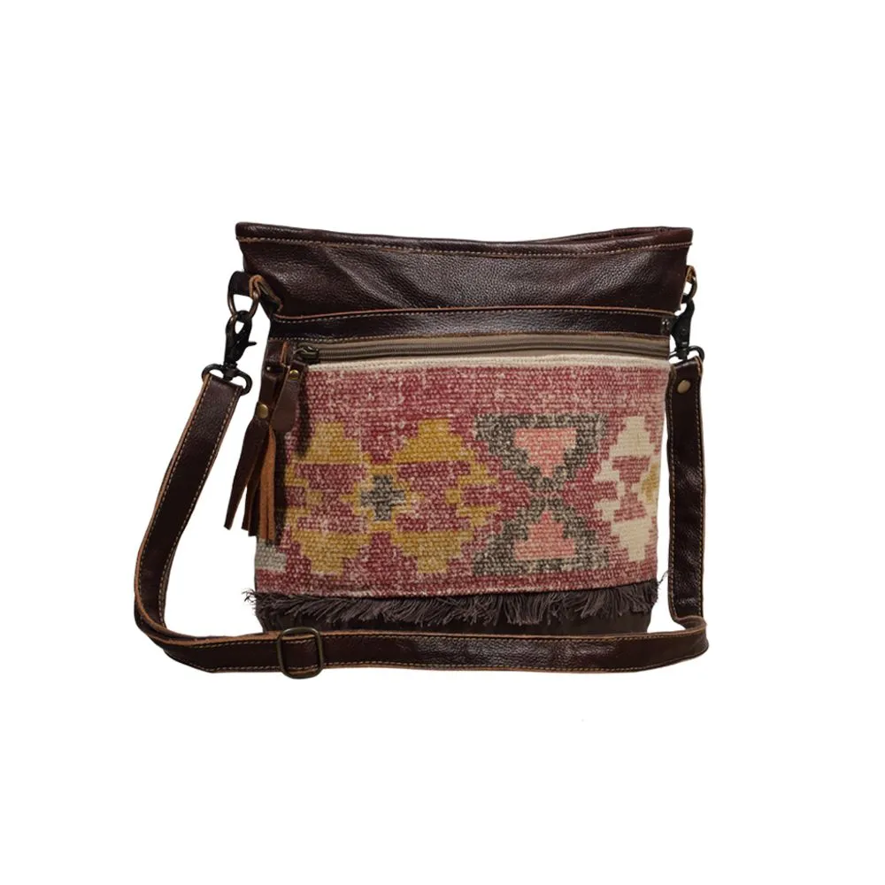 Myra Queer Shoulder Bag