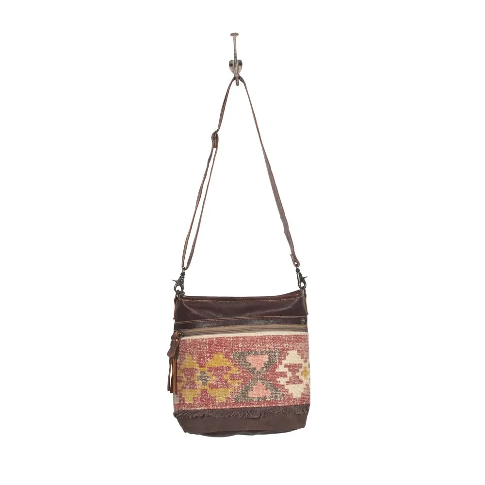 Myra Queer Shoulder Bag