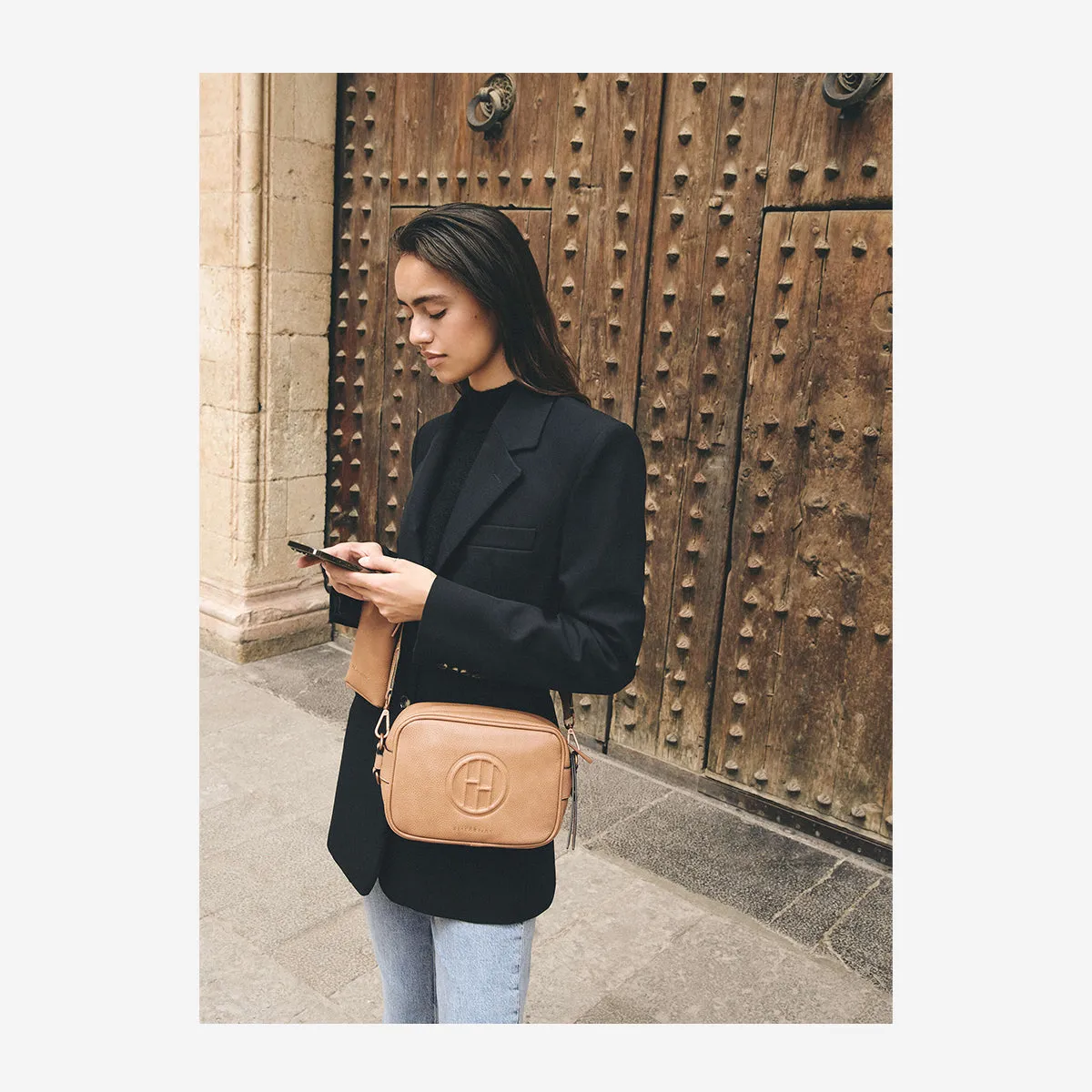 SHOULDER BAG