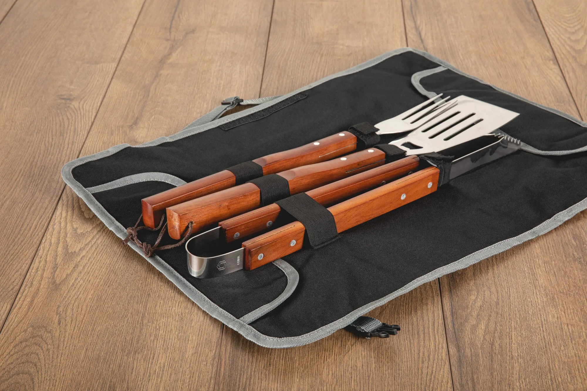 Tampa Bay Rays - 3-Piece BBQ Tote & Grill Set