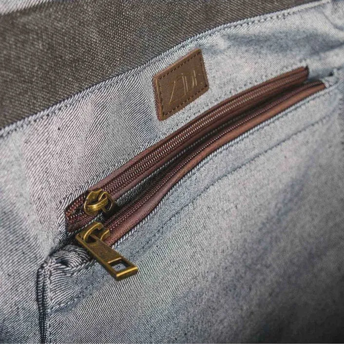 Zede Saint-Lazare - Weekend Travel Sports Bag - Camel
